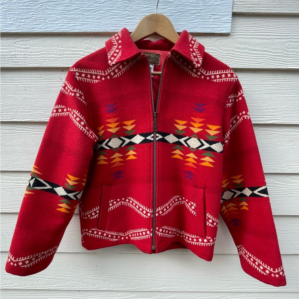 Vintage PENDLETON Heritage Red Wool Coat Women's Small Western Design Jacket